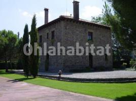 Houses (villa / tower), 400 m², near bus and train, Camino Verinal