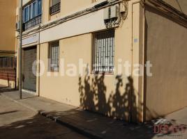 Business premises, 67 m², near bus and train