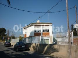 Casa (chalet / torre), 300 m², Calle de la Bassa