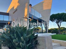 Lloguer Casa (xalet / torre), 651 m², Calle Remitger