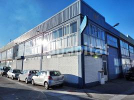 Industrial, 350 m², near bus and train