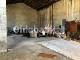 For rent industrial, 500 m², Calle del Bisbe Estalella, 3