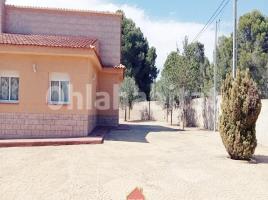 Houses (villa / tower), 180 m², almost new