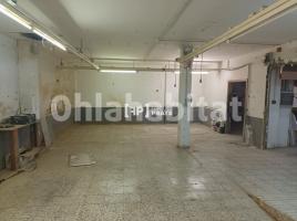 Local comercial, 310 m², Zona