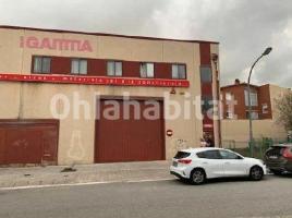 Industrial, 1056 m², almost new, Calle Sol