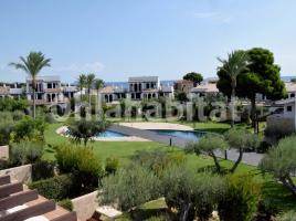 Houses (villa / tower), 100 m², almost new, Calle Xaloc
