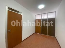 Alquiler oficina, 48 m², cerca de bus y tren, Calle d'Enric Prat de la Riba, 203