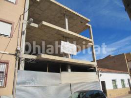 Property Vertical, 374 m², almost new, Calle Ramón Robles, 21