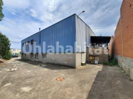 Nau industrial, 1260 m², Calle treball