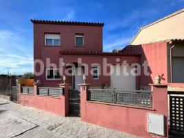 Houses (terraced house), 189 m², almost new