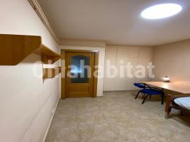 Pis, 115 m², prop de bus i tren, Calle del Pare Coll