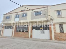 Louer , 306 m², Calle de Pompeu Fabra, 18