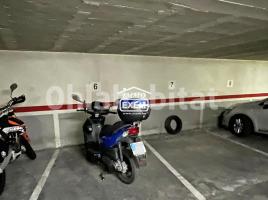 Parking, 10 m², almost new