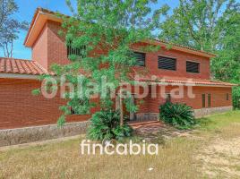 Houses (detached house), 335 m², almost new