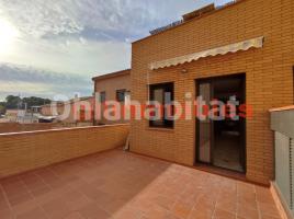 Apartament, 59 m², seminou, Calle de Badajoz