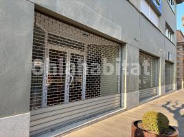 For rent business premises, 140 m², almost new, Calle Catalunya, 11