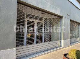 For rent business premises, 140 m², almost new, Calle Catalunya, 11