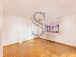 Flat, 84 m², near bus and train, Calle de Granollers