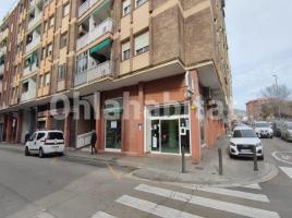 For rent business premises, 90 m², Calle d'Antoni Gaudí, 4