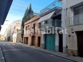 Houses (terraced house), 240 m², Calle Muralla, 36