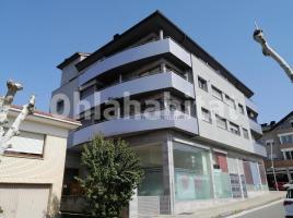 Flat, 110 m², almost new