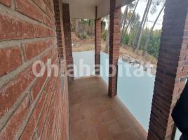 Houses (villa / tower), 187 m², almost new, Calle osona