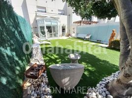 Houses (terraced house), 243 m², almost new, Calle ZONA MISERICORDIA, S/N