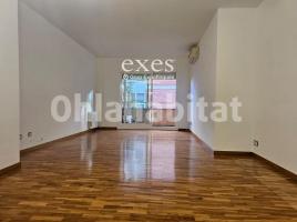 For rent flat, 159 m², Zona