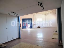 Louer , 1060 m², Paloma