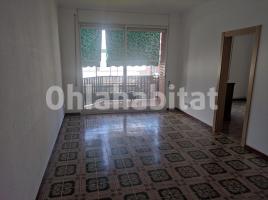 For rent flat, 86 m², near bus and train, Calle Indústria, 340