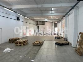 For rent otro, 395 m², Estatut