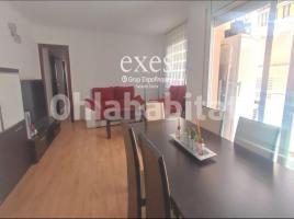 Flat, 107 m², almost new, Zona