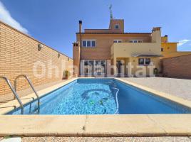 Houses (detached house), 379 m², almost new, Calle Moreres, 86