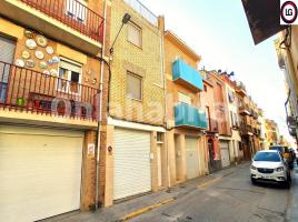 Houses (terraced house), 264 m², Calle de Sant Antoni, 32