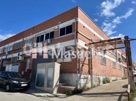 Nau industrial, 430 m², Compositor Bach