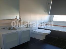 Flat, 119 m², near bus and train, almost new, Calle RAMON  LLULL