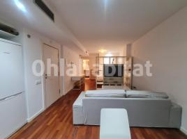 For rent flat, 48 m², near bus and train, almost new, Calle d'Osi