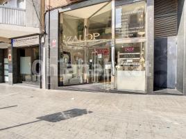 Alquiler otro, 209 m², cerca de bus y tren, Calle de Vallparda, 64