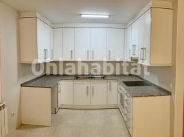 For rent flat, 81 m², almost new