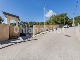 Houses (villa / tower), 295 m², Calle Duran i Bas