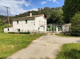 Houses (villa / tower), 543 m², Calle trullas, s/n