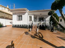 Houses (detached house), 90 m², near bus and train, Abrera