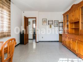 Houses (detached house), 90 m², near bus and train, Abrera