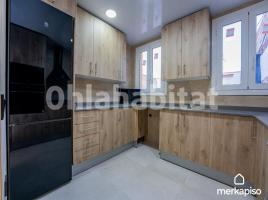 New home - Flat in, 82 m², near bus and train