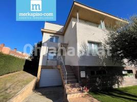 Casa (unifamiliar adossada), 297 m², prop de bus i tren, seminou, Torrefarrera