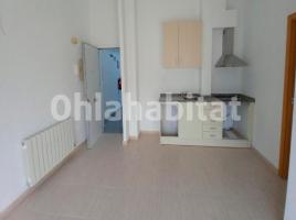 Flat, 61 m², near bus and train, almost new, CALL