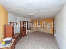 Casa (unifamiliar aïllada), 297 m², prop de bus i tren