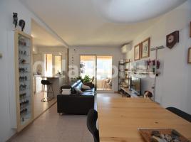 Flat, 100 m², near bus and train, Capellades