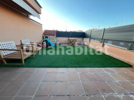 Casa (unifamiliar aïllada), 140 m², prop de bus i tren, seminou, Piera