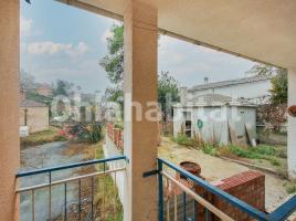 Houses (detached house), 251 m², near bus and train, Vallirana